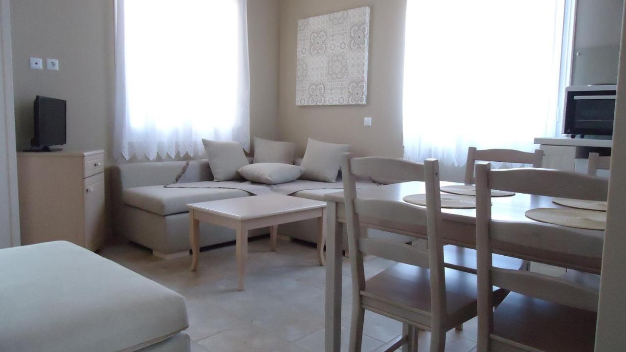 House Of Garden Apartment Dragano Luaran gambar