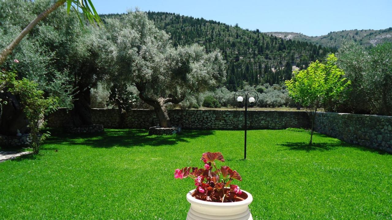 House Of Garden Apartment Dragano Luaran gambar