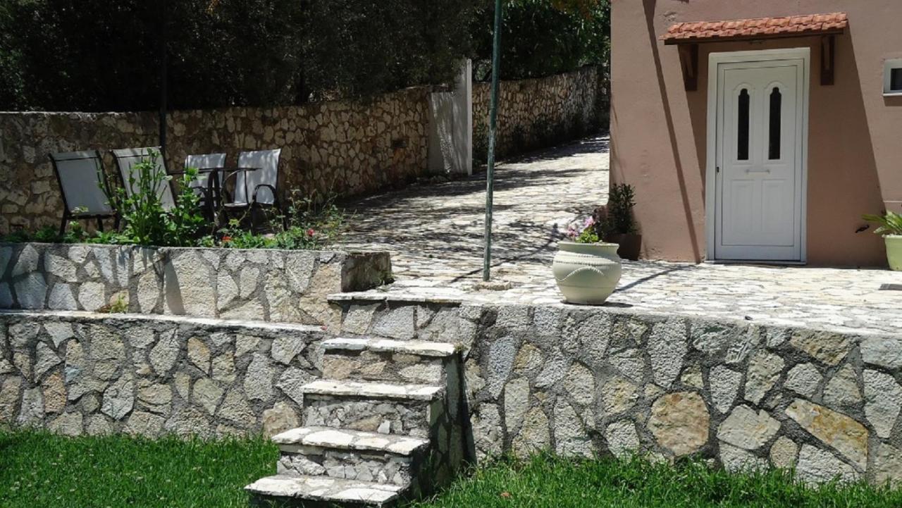 House Of Garden Apartment Dragano Luaran gambar